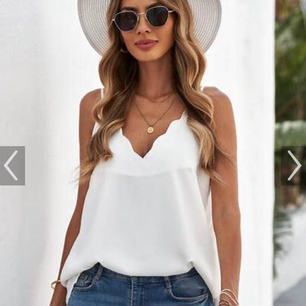 Socialite tank top